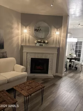 Photo #1: 6874069 Listing 