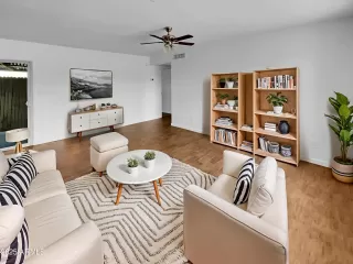 Photo #1: 6874381 Listing 