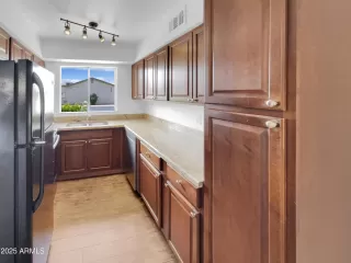 Photo #5: 6874381 Listing 