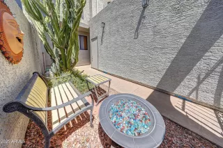 Photo #2: 6874735 Listing