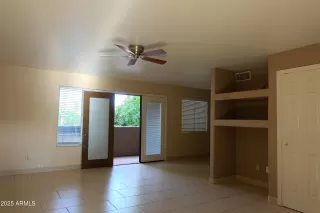 Photo #6: 6874754 Listing