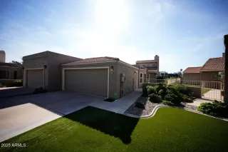Photo #5: 6874887 Listing 