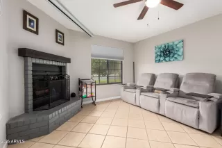 Photo #6: 6874910 Listing 