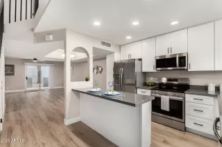 Photo #2: 6875083 Listing