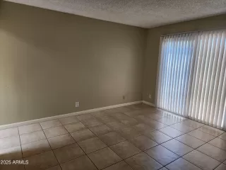 Photo #6: 6875165 Listing 