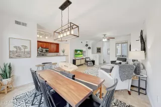 Photo #4: 6875267 Listing 