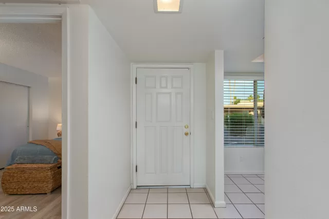 MLS: 6875310 Condo For Sale