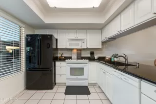 Photo #1: 6875310 Listing 