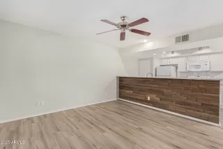 Photo #5: 6875541 Listing