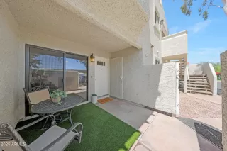 Photo #2: 6875899 Listing 