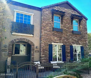 Photo #1: 6875998 Listing