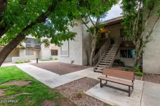 Photo #3: 6876057 Listing 