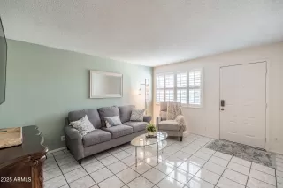 Photo #5: 6876144 Listing 