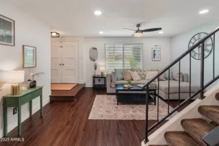 Photo #3: 6876243 Listing 