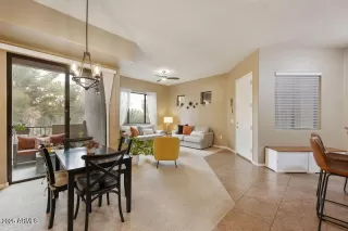 Photo #2: 6876476 Listing 