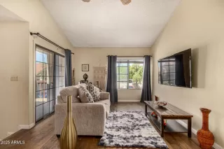 Photo #1: 6876496 Listing 