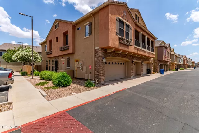 MLS: 6876674 Condo For Sale