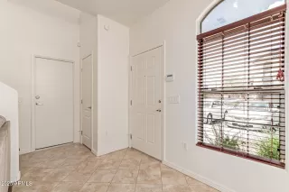 Photo #3: 6876674 Listing 