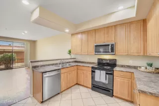 Photo #4: 6876733 Listing 