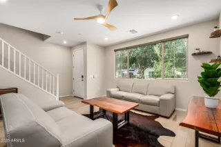 Photo #2: 6877026 Listing