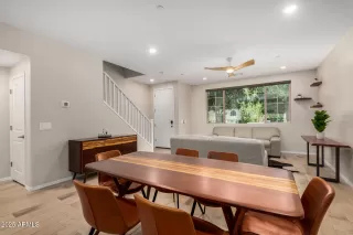 Photo #3: 6877026 Listing