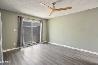 Photo #3: 6877181 Listing 