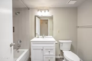 Photo #5: 6877181 Listing 