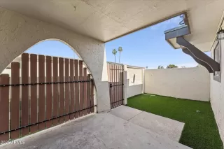 Photo #2: 6877229 Listing 