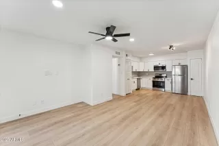 Photo #4: 6877229 Listing 