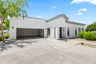 Photo #1: 6877249 Listing 