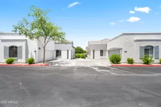 Photo #2: 6877249 Listing 