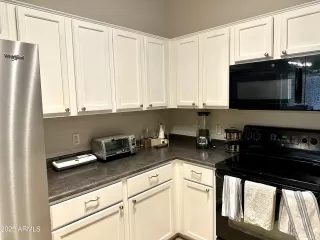 Photo #2: 6877840 Listing