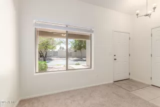 Photo #4: 6877887 Listing 