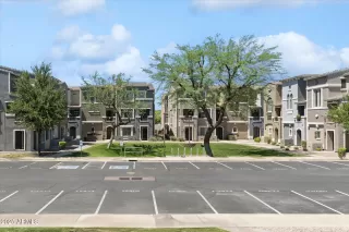 Photo #2: 6878241 Listing 