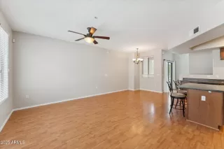 Photo #6: 6878241 Listing 