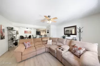 Photo #2: 6878354 Listing 