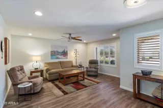 Photo #1: 6878473 Listing 