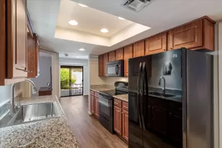 Photo #5: 6878473 Listing 