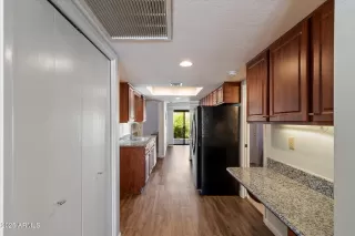 Photo #6: 6878473 Listing 