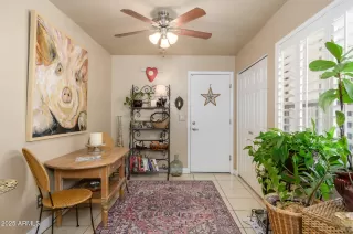 Photo #3: 6878648 Listing