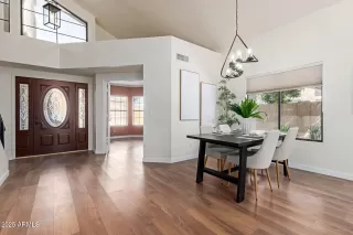 Photo #6: 6878756 Listing