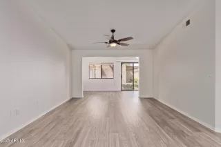 Photo #3: 6878786 Listing 