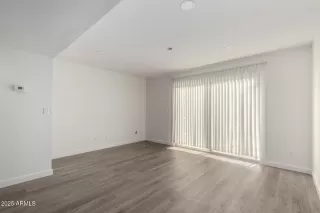 Photo #2: 6878799 Listing