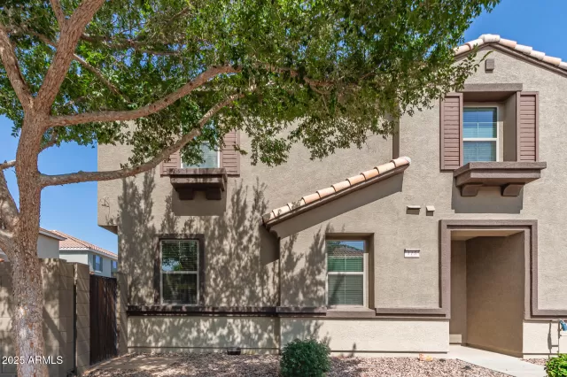 MLS: 6879307 Condo For Sale