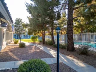 Photo #3: 6879331 Listing 