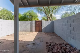 Photo #5: 6879331 Listing 