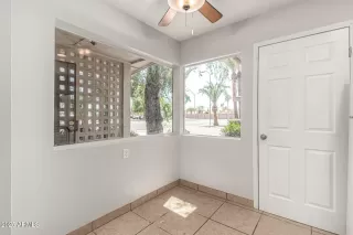 Photo #2: 6879351 Listing