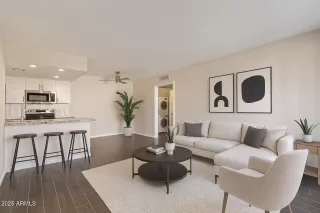 Photo #5: 6879577 Listing 