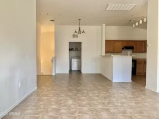 Photo #2: 6879580 Listing 