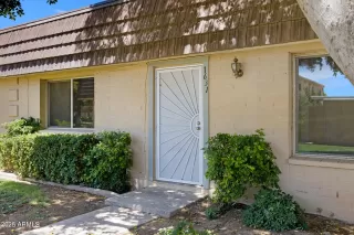 Photo #1: 6879645 Listing 